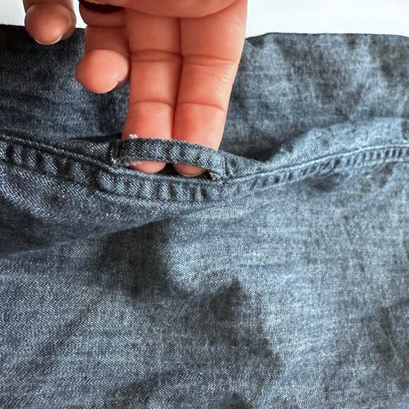 Gap Women's Denim Shirt Dress - Dark Wash - Size Medium - Picture 6 of 6